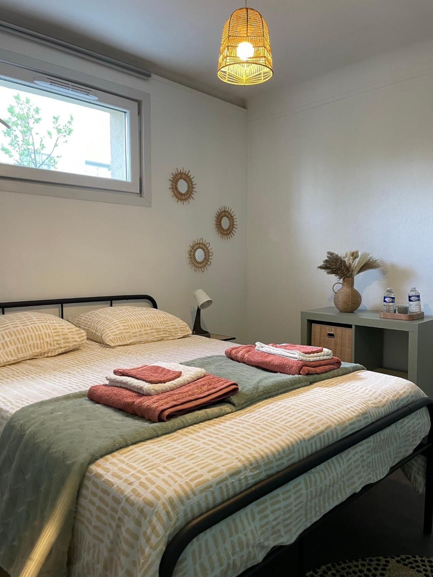 Maison Chaleureuse 4 Avec Jardin - Proche Paris - Arena Paris Nord Villepinte - Parc Des Expositions - Aeroport Cdg - - Asterix Holiday home