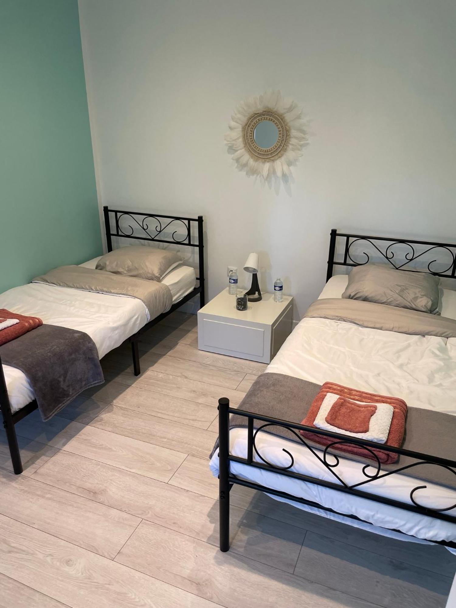 Maison Chaleureuse 4 Avec Jardin - Proche Paris - Arena Paris Nord Villepinte - Parc Des Expositions - Aeroport Cdg - - Asterix Holiday home